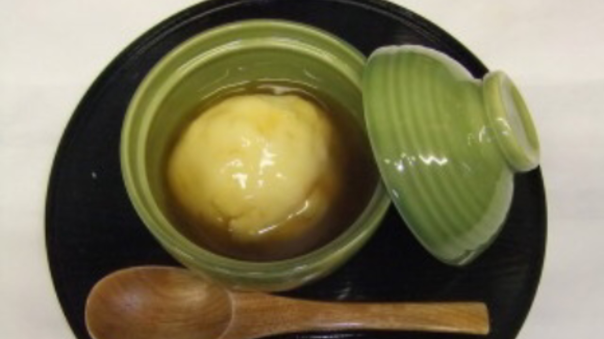 ダシにこだわった寿司屋のうどん